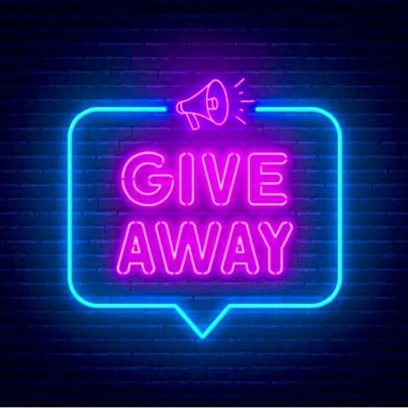 🤩 SHOW FREEBIES!!!! 🌟 - Picture 1 of 1